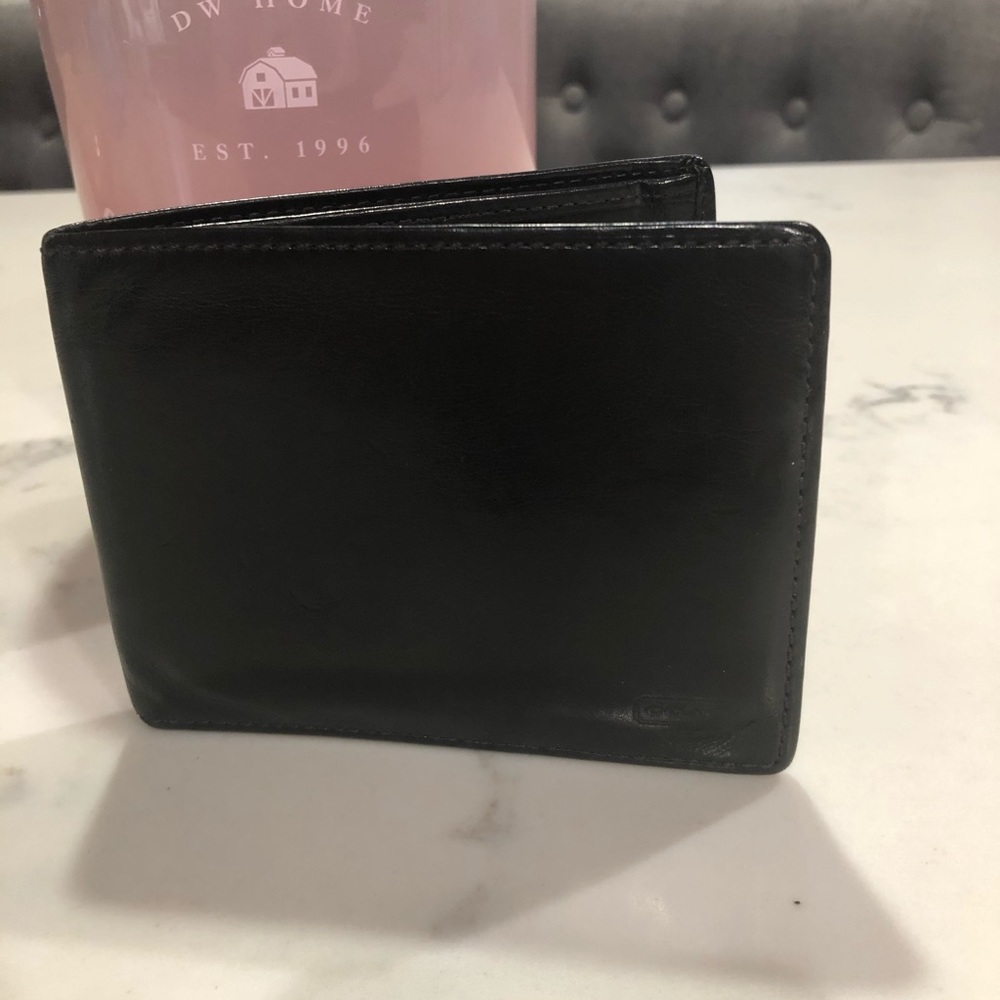 Coach men’s wallet